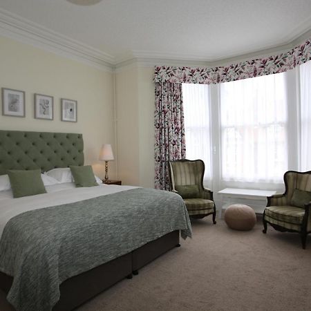 เดอะ คอร์เดเลีย Bed & Breakfast สการ์โบโรห์ ภายนอก รูปภาพ