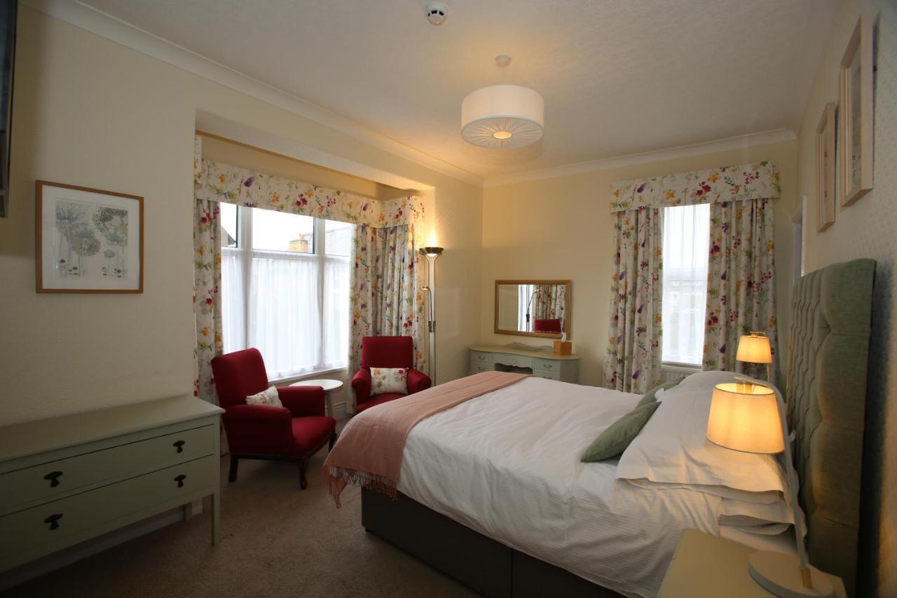 เดอะ คอร์เดเลีย Bed & Breakfast สการ์โบโรห์ ภายนอก รูปภาพ